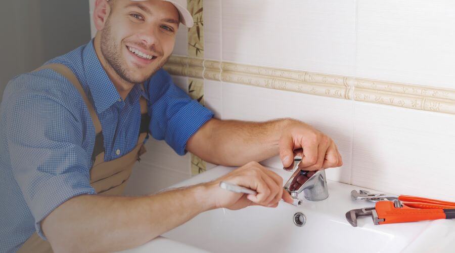 Expert burst pipe repair services in Plainfield, IA